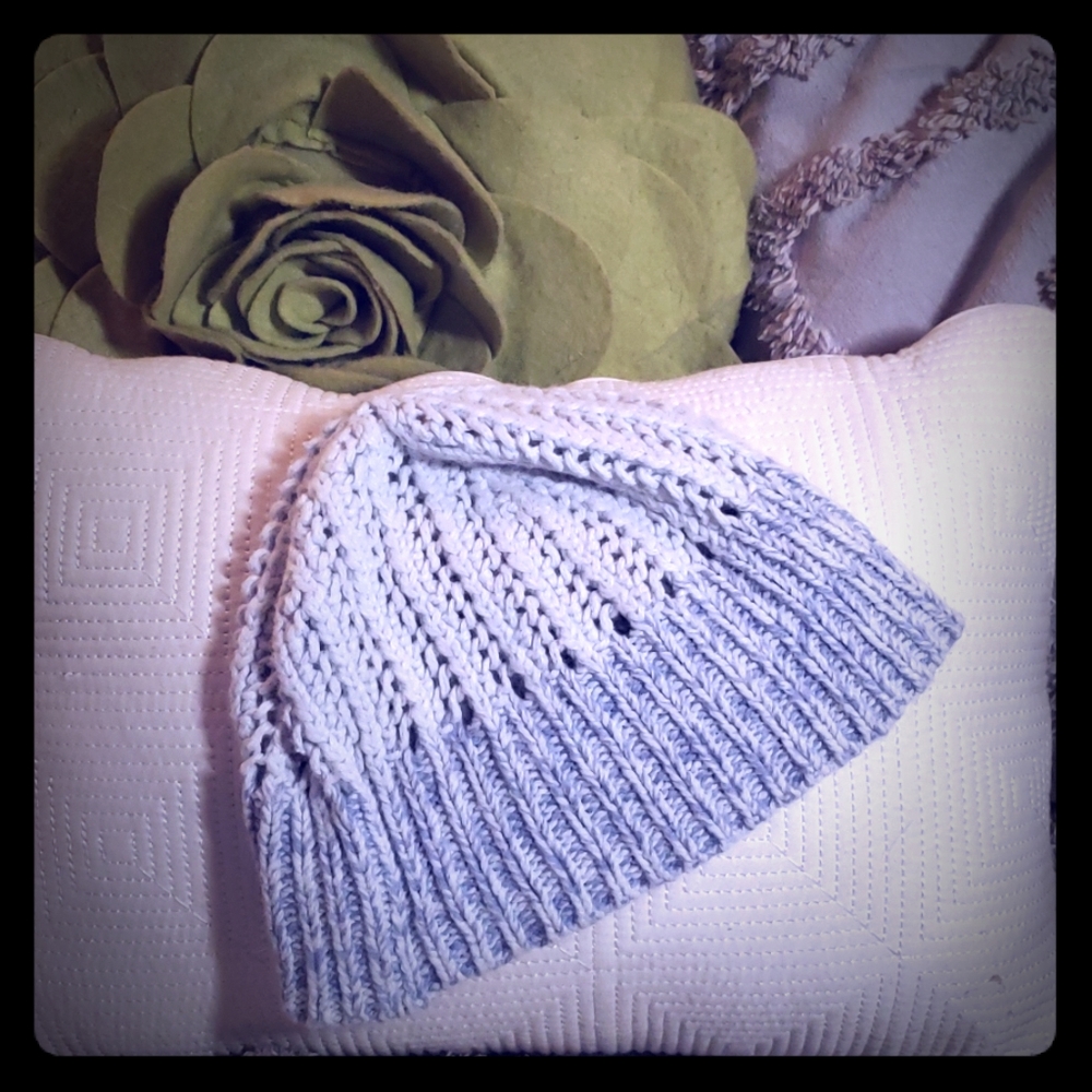 American Eagle Beanie